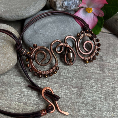 copper swirl on rocks