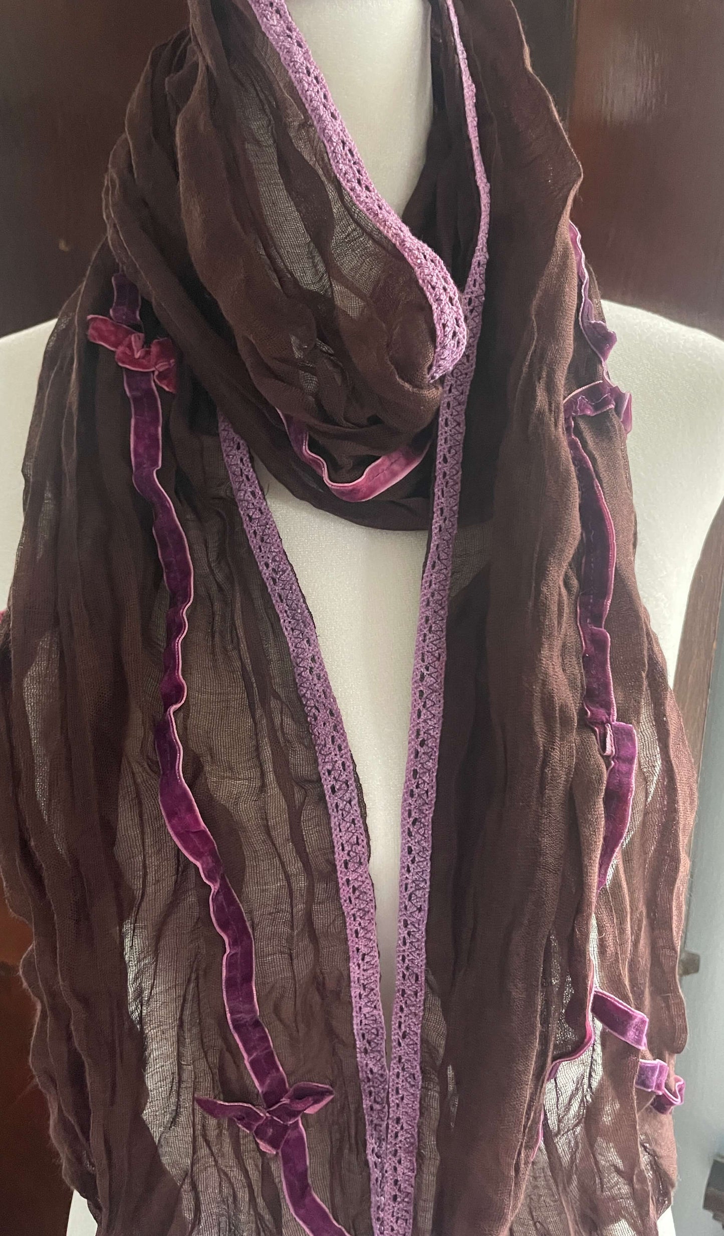 Regal Radiance Vintage Inspired Scarf